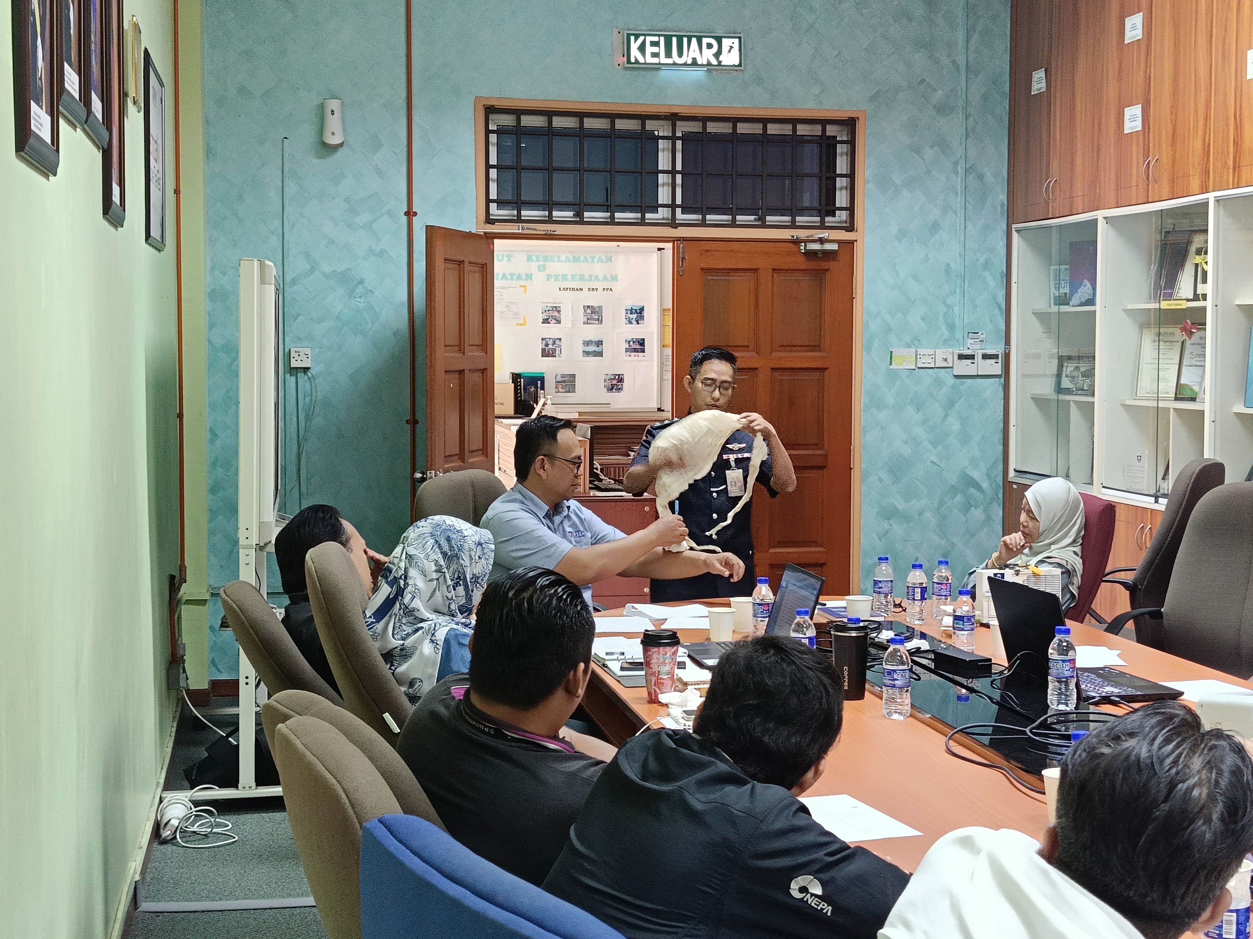 images/AKTIVITI PPA/CERAMAH PELAN TINDAKAN EMERGENCY RESPONSE TEAM ERT/1755500690825.jpg